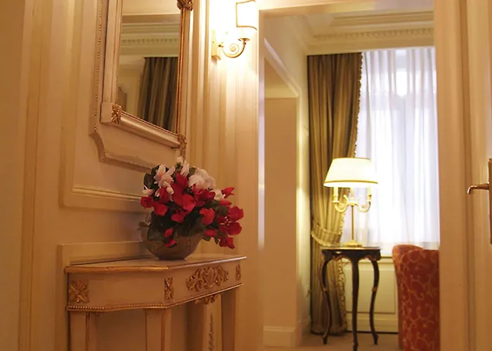 Champagne Palace Hotel Rom