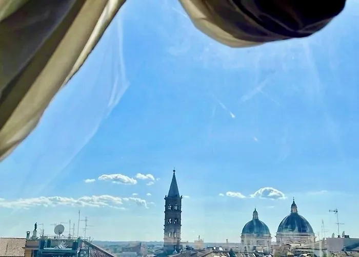 Champagne Palace